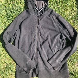 Men’s black lululemon cotton hooded jacket in XL